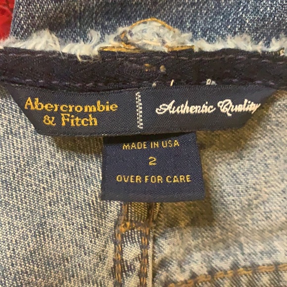 VINTAGE ABERCROMBIE & FITCH CROPPED BUTTONFLY - Picture 9 of 13